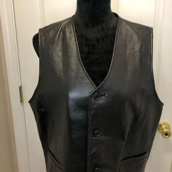Wilson’s Leather black leather button front vest size medium - Picture 9 of 11